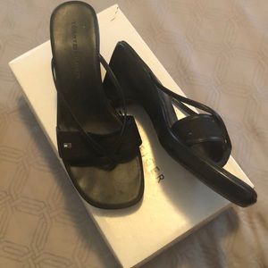 Tommy Hilfiger black small heel slip on sandals
